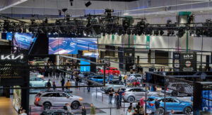 Read more about the article The Los Angeles Auto Show ofrecerá una variedad inigualable de oportunidades de conducción de prueba, con más de 40 modelos diferentes.