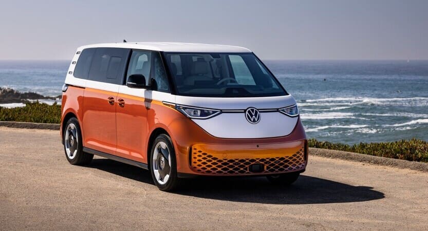 You are currently viewing 2025 ID Buzz. Volkswagen resucita un mito, y todas las miradas van tras él.
